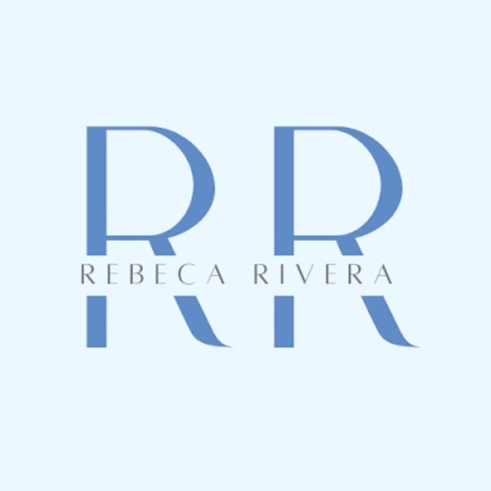 Meet your Posher, Rebeca